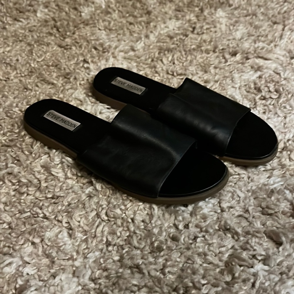 Steve Madden gently worn size 8.5